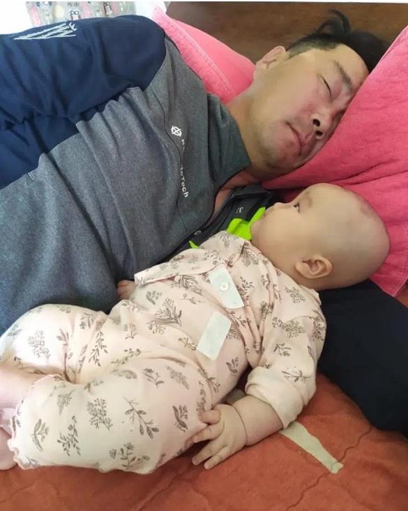 Những kiểu trông con nửa vời của hội bố mẹ ham vui, xem xong cạn lời-1