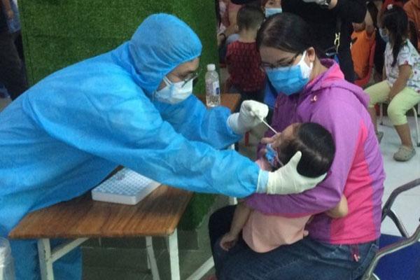 Hưng Yên phát hiện ca dương tính Covid-19 đầu tiên-3