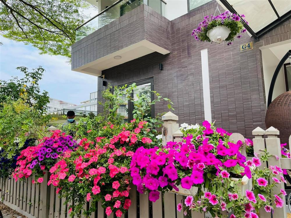 Biệt thự đẹp như mơ ngày Tết của Nhật Kim Anh-1