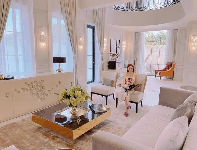 Huyền Baby thấy may vì không ở cùng bố mẹ chồng, gần Tết ngồi chơi cũng chả ai nói-3