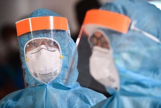 Nam công nhân nghi nhiễm Covid-19 sau khi hát karaoke ở Hải Dương