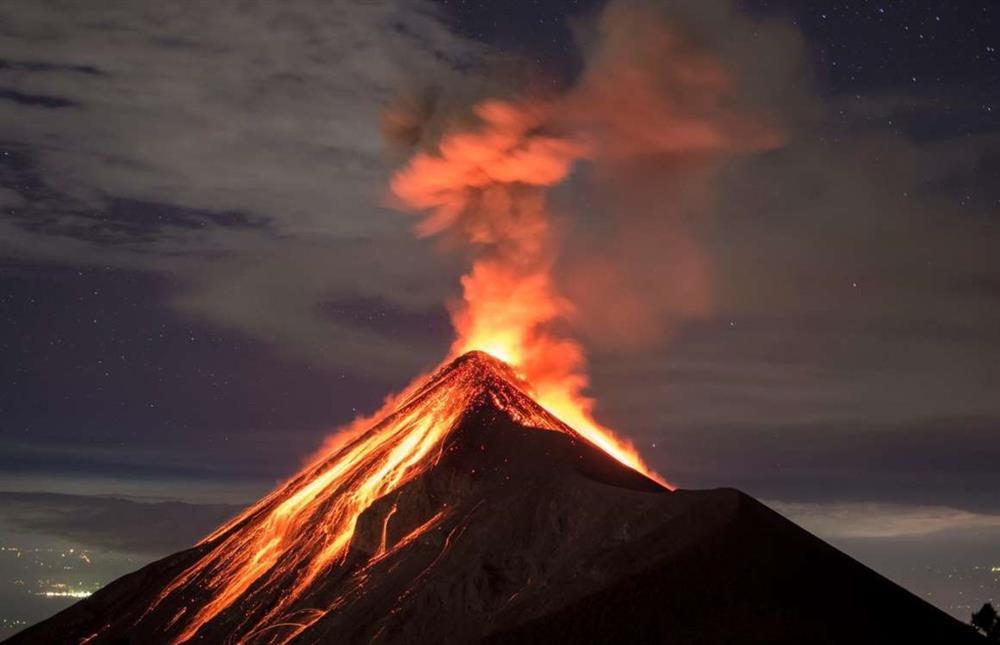13 ngọn núi lửa nguy hiểm nhất thế giới-13