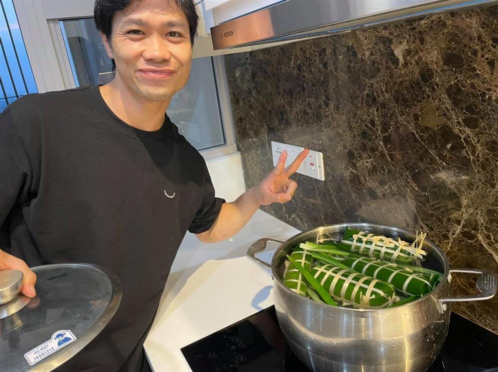 Công Phượng khoe ảnh chuẩn nhà giàu đón Tết ở Sài Gòn-2