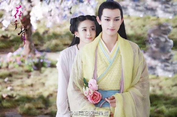 Diễn viên Hoa Thiên Cốt sau hơn 5 năm: Triệu Lệ Dĩnh có con trai, Mã Khả cũng âm thầm sinh con-10