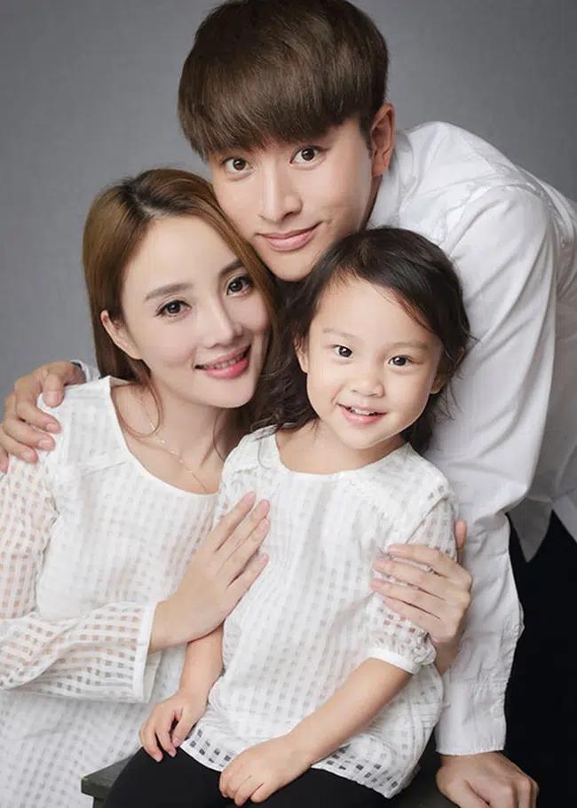 Lộ bằng chứng Lý Tiểu Lộ và Giả Nãi Lượng tái hợp?-1