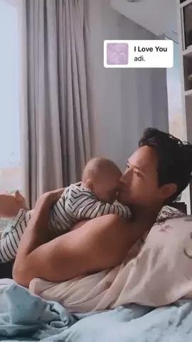 Hà Hồ khoe khoảnh khắc ngọt lịm giữa Kim Lý và con gái chiều 30 Tết-1