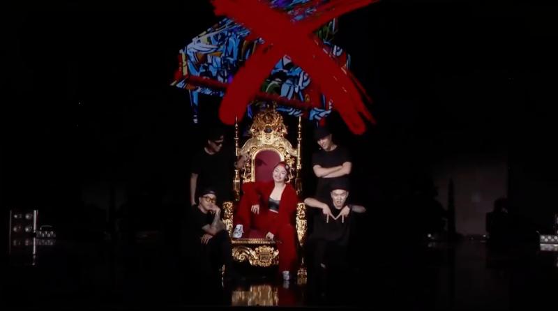 Ca sĩ Việt ‘đá xoáy’ đồng nghiệp bằng sản phẩm âm nhạc-6