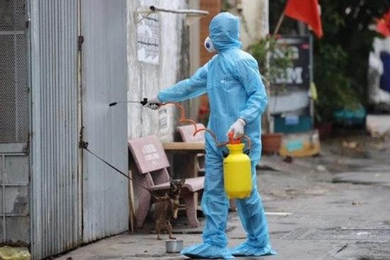 Kết quả xét nghiệm Covid-19 của cụ bà 70 tuổi bán tỏi ở Hải Dương