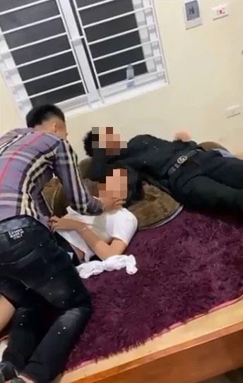 Đêm 30 Tết: Vợ bỏ con 3 tháng tuổi đi ngủ với bồ, chồng có màn đánh ghen lạ chưa từng thấy-2