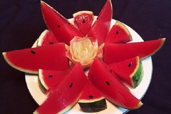 Cách làm thạch hoa hồng đơn giản cho ngày hè-1