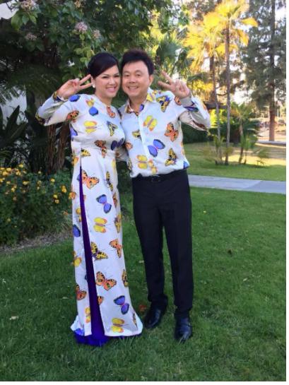 Tết đầu tiên vắng NS Chí Tài, ca sĩ Phương Loan viếng chồng, nhắn nhủ 6 chữ gây xúc động-3