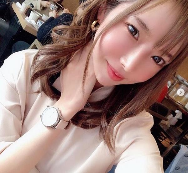 Cô đào đóng Phan Kim Liên lẳng lơ, sống ổn định nhờ công việc tại quán bar-3