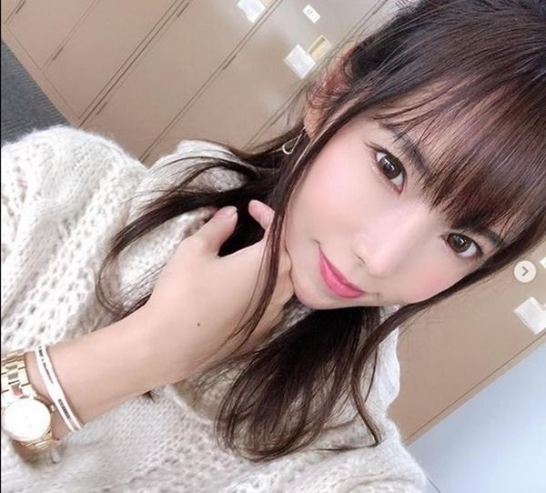 Cô đào đóng Phan Kim Liên lẳng lơ, sống ổn định nhờ công việc tại quán bar-7