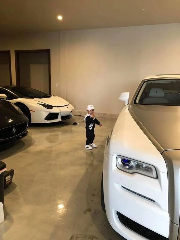 Choáng váng biệt thự xa hoa đến từng ngóc ngách rộng 4000m2 của Đan Trường ở Mỹ-11