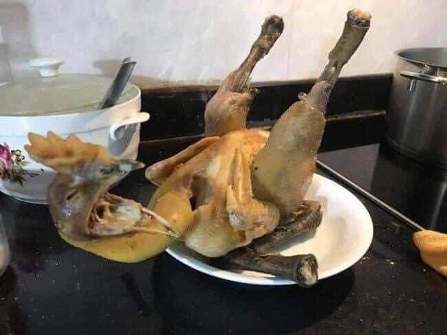 Cười nghiêng ngả với những màn thả dáng gà luộc trong ngày Tết-12