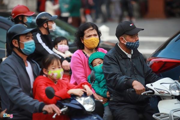 Đường phố Hà Nội tắc cứng chiều mùng 1 Tết-7