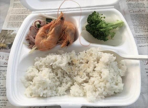 Tỉnh Quảng Ninh nói gì về việc người cách ly phản ánh bị cắt xén bữa ăn?-3