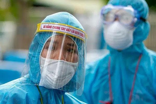 Hà Nội phát hiện 2 ca dương tính Covid-19, có một bé gái 8 tuổi-2