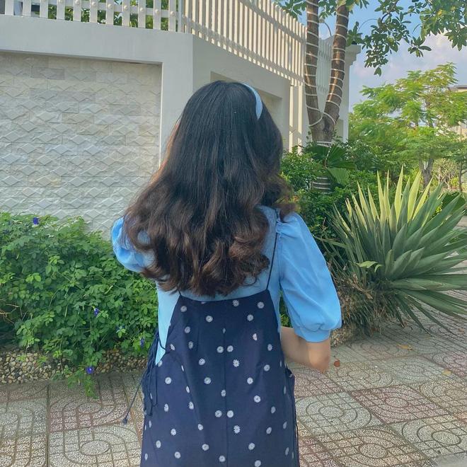 Con út nhà MC Quyền Linh tung ảnh năm mới cực xinh-8