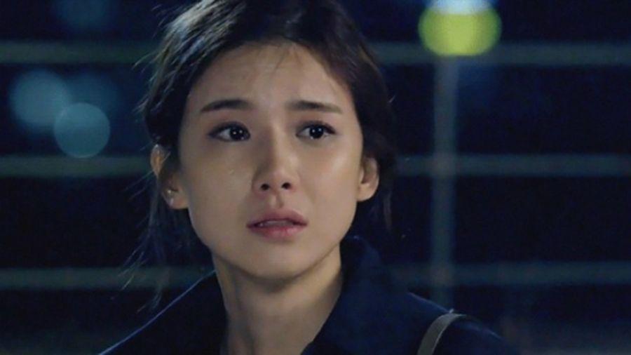 Mùng 3 Tết về quê lì xì mừng tuổi mẹ chồng nhưng bà vội nói điều khiến tôi tái mặt-2