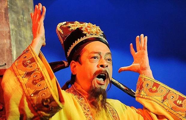 NSND Hoàng Dũng: Từ cậu sinh viên được thầy bảo lãnh vào trường đến người cha quyền lực nhất nhì màn ảnh Việt-4