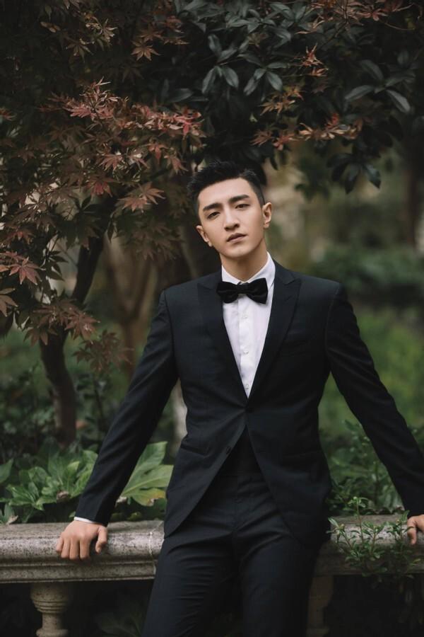 5 sao nam Trung Quốc đẹp trai nhưng được khuyên đừng đóng phim cổ trang-5