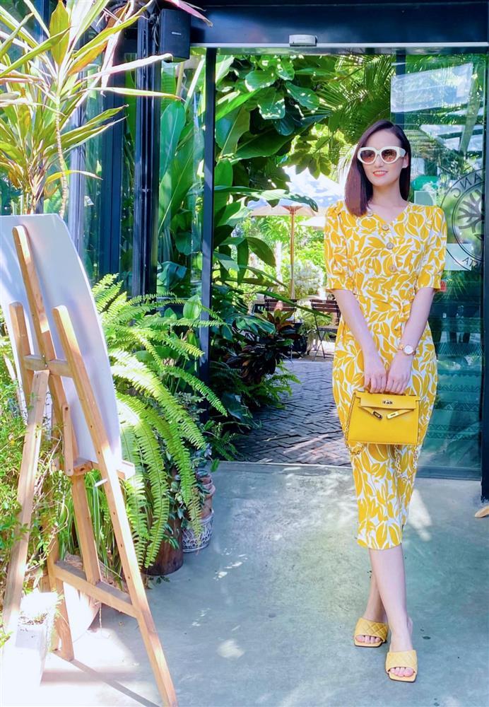 4 quý cô tuổi Sửu: 2 chị đẹp bất chấp tuổi tác, 2 em tóc ngắn đến ngỡ ngàng-10