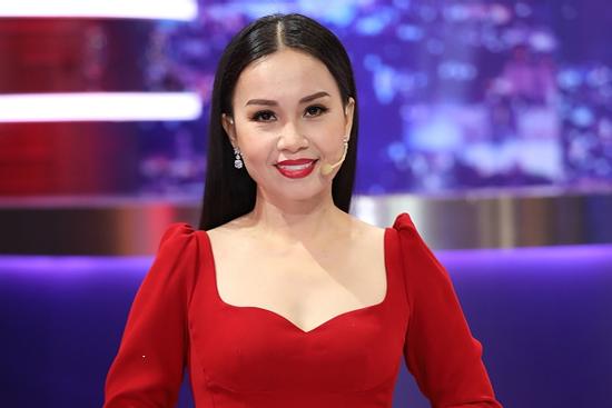 Cẩm Ly từng muốn giải nghệ vì bệnh không bớt mà ngày càng trở nặng