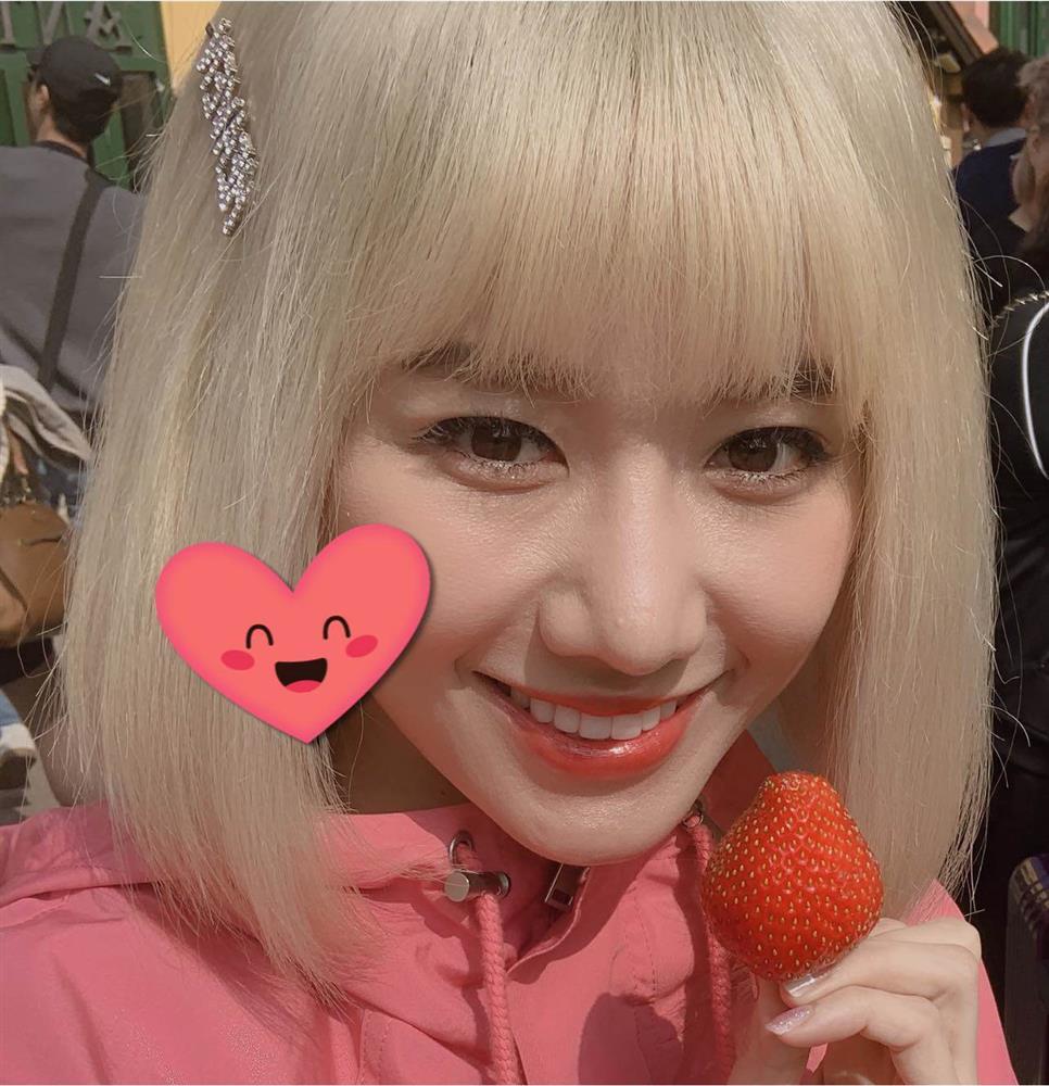 Hari Won khoe ảnh nhan sắc thật tuổi băm, lộ nếp nhăn, bị chê già-3