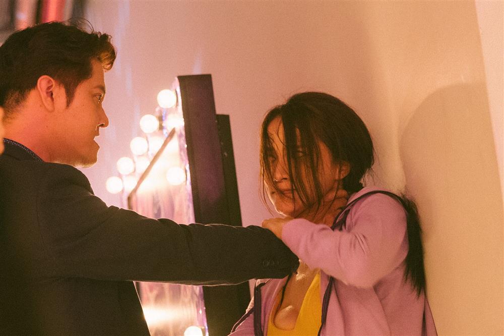 ĐÀO MỘ: Diễn viên Hải Đăng từng cố giết chết Hương Giang trong phim-4