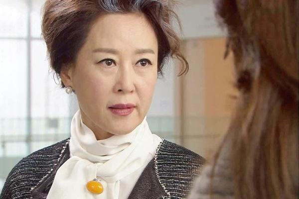 Người yêu cũ đến van xin nối lại tình xưa, tôi cười nói thẳng một câu khiến anh ta tái mặt-3