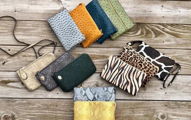 Chọn ví theo màu sắc hợp mệnh để túi tiền lúc nào cũng dày cộp-4