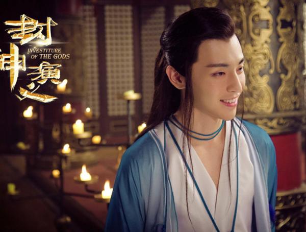 Những lần nam chính phim Trung Quốc bị tiễn ra chuồng gà chơi-4