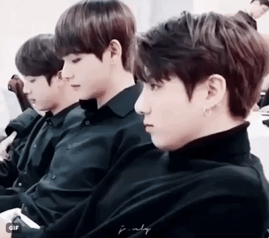 5 boygroups Kpop và danh sách bộ 3 tam giác visual quyền lực-5