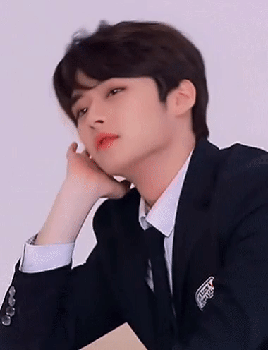 5 boygroups Kpop và danh sách bộ 3 tam giác visual quyền lực-8