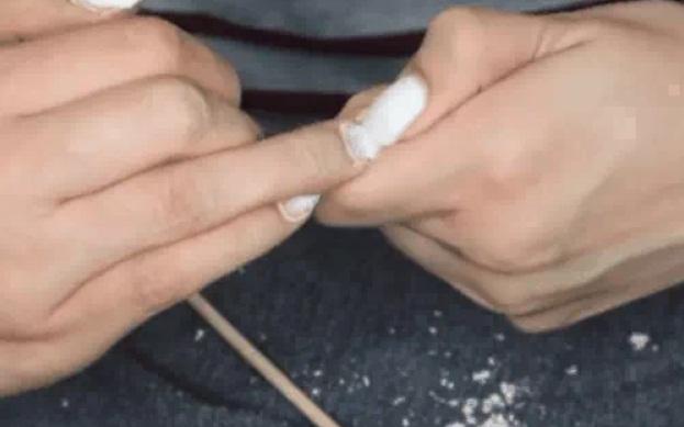 Trước Tết thi nhau khoe nail sang chảnh, ra Tết lại kể khổ vì móng nham nhở như chuột gặm-5