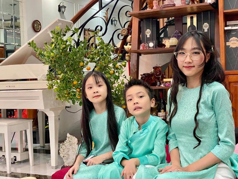 3 nhóc tì nhà Jimmii Nguyễn – Ngọc Phạm xúng xính áo dài đón xuân-1