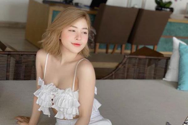 Đăng ảnh khoe vòng 1, Trâm Anh bị đồn đoán trục trặc tình cảm trong status mới-8