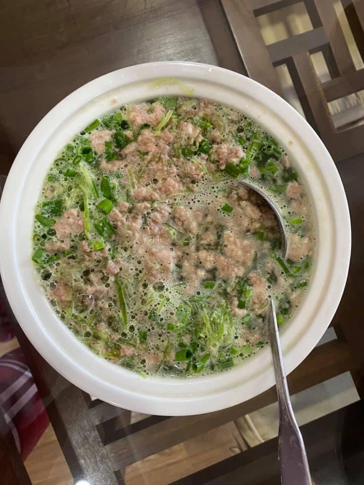 Nữ trợ lý 7X tiết lộ cách xử lý đồ ăn thừa sau Tết khiến hội chị em xuýt xoa-4