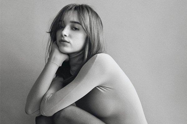 Nữ diễn viên gốc Việt bê nguyên áo dài học sinh lên phim người lớn-13