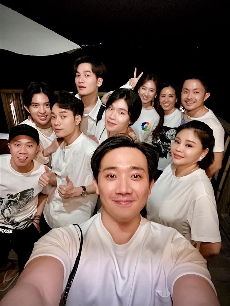 Trấn Thành đập hộp núi quà hiệu dịp sinh nhật, tiện vạch mặt thói quen xấu Hari Won?-2