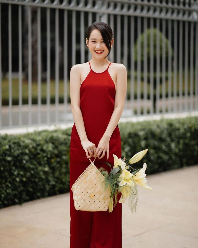 Street style: Thúy Vi khoe vòng 1 giữa rừng mỹ nhân lên đồ chất ngất-11