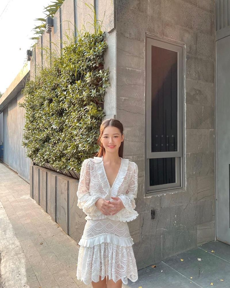 Street style: Thúy Vi khoe vòng 1 giữa rừng mỹ nhân lên đồ chất ngất-9