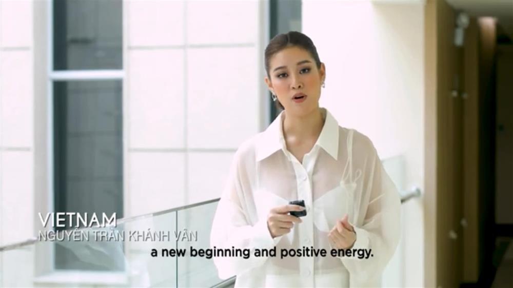 Khánh Vân bị ném đá vì nói tiếng Việt trong clip của Miss Universe-2