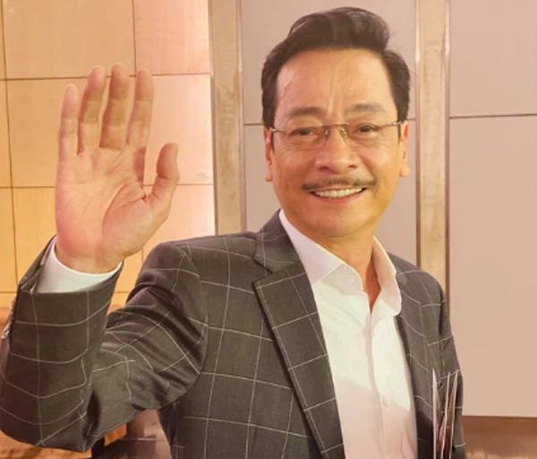 Cảm động con trai viết status tiễn biệt NSND Hoàng Dũng sau tang lễ-1