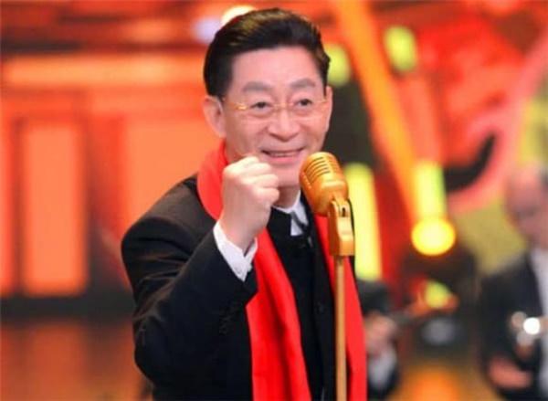 Con gái Lục Tiểu Linh Đồng gần 30 tuổi chưa lập gia đình, ảnh lộ ra mới thấy ai mà có gan dám cưới-1