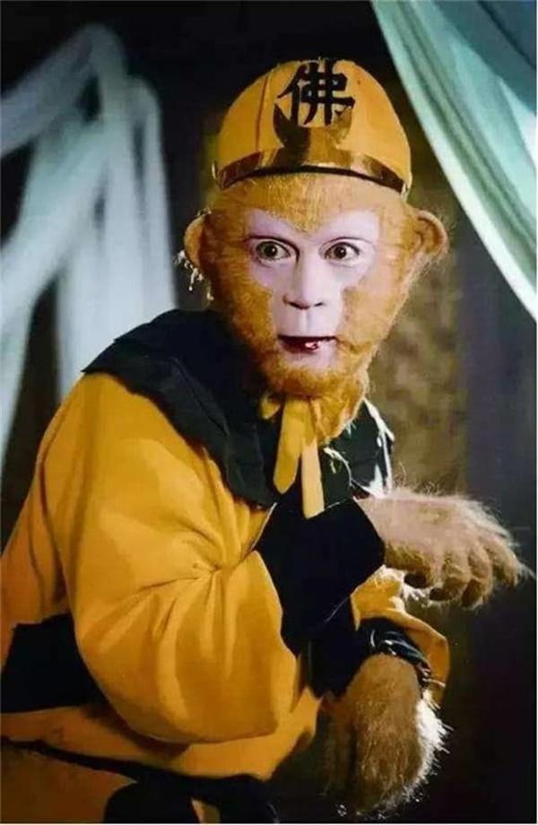 Con gái Lục Tiểu Linh Đồng gần 30 tuổi chưa lập gia đình, ảnh lộ ra mới thấy ai mà có gan dám cưới-2