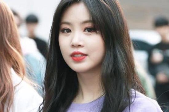 Soojin của nhóm nhạc (G)I-DLE vướng cáo buộc trộm tiền, bắt nạt bạn