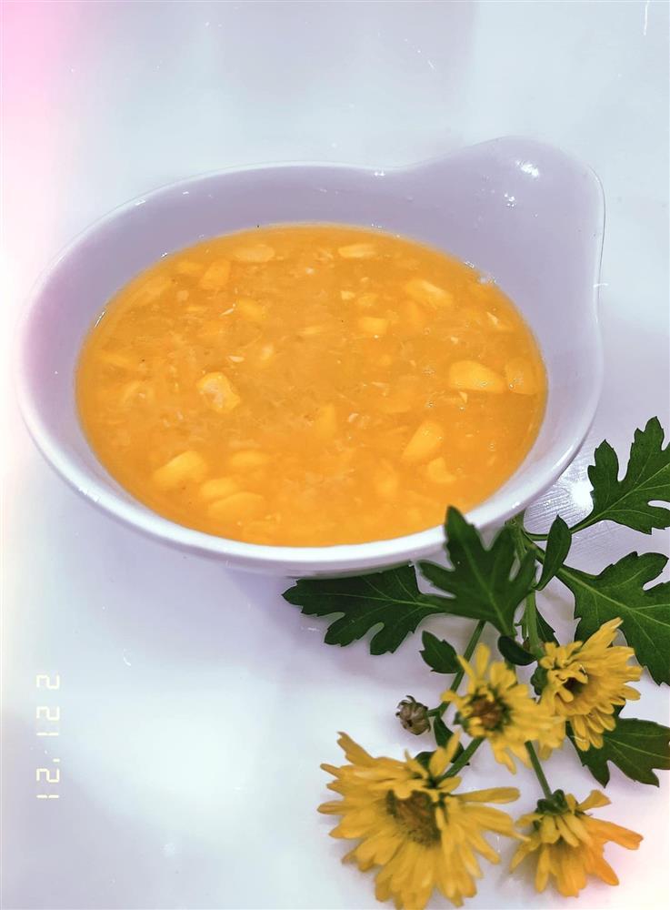 BB Trần lộ mặt giả trân khi tới nhà Đại Nghĩa ăn tiệc đầu năm-12