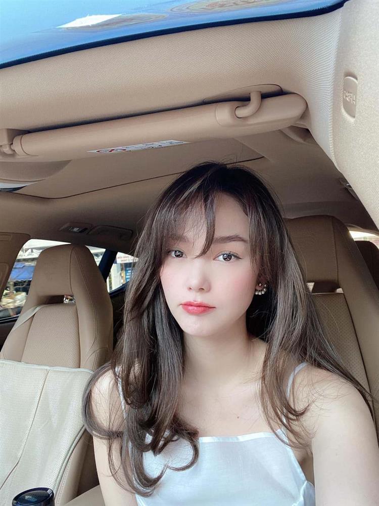 Chỉ thay đổi kiểu tóc, Minh Hằng hack tuổi từ 34 mà như nữ sinh 20-1